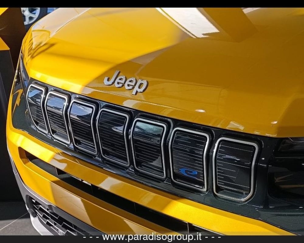 Jeep Avenger nuova a Catanzaro (13)