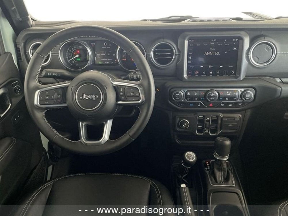 Jeep Wrangler nuova a Catanzaro (15)