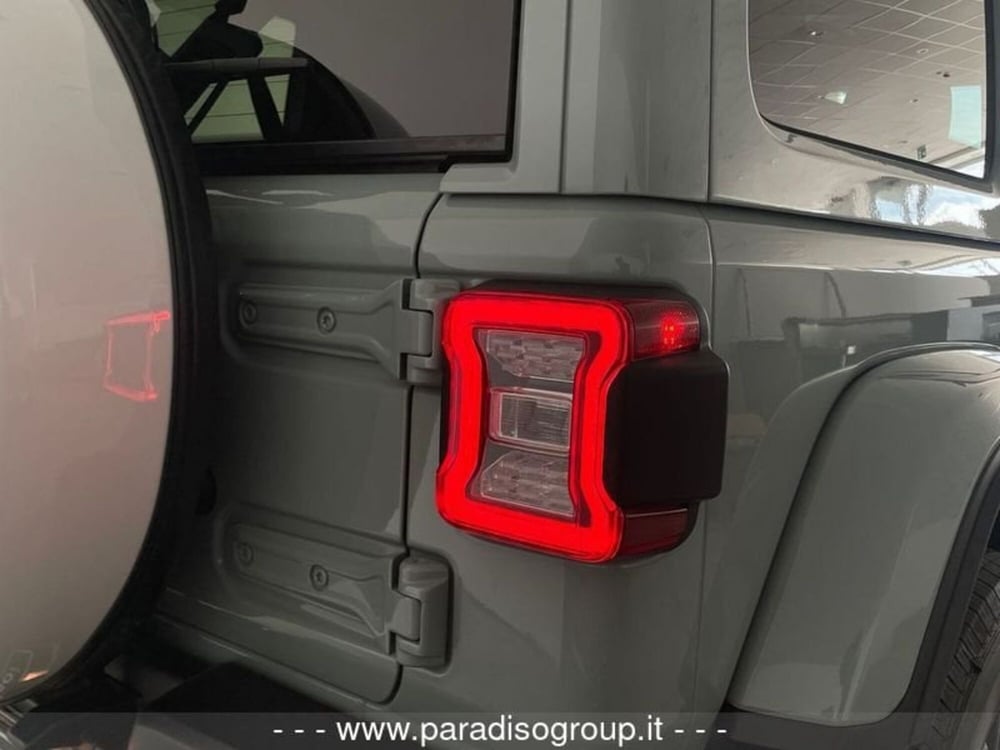Jeep Wrangler nuova a Catanzaro (9)