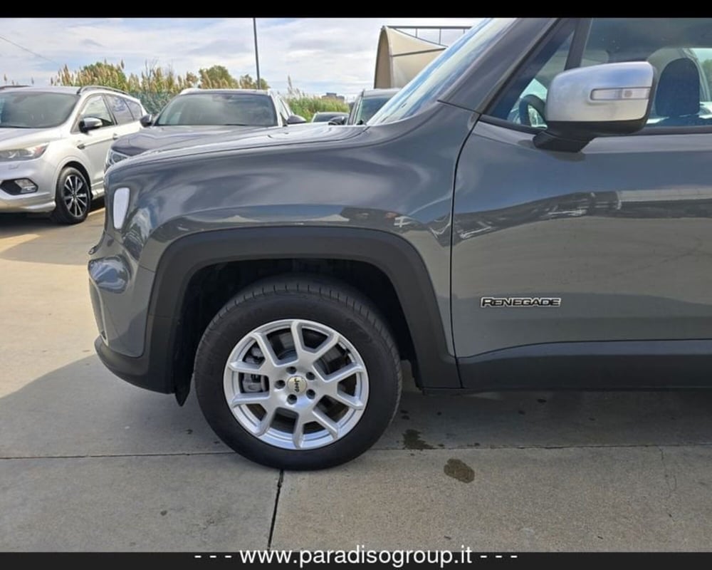 Jeep Renegade nuova a Catanzaro (18)