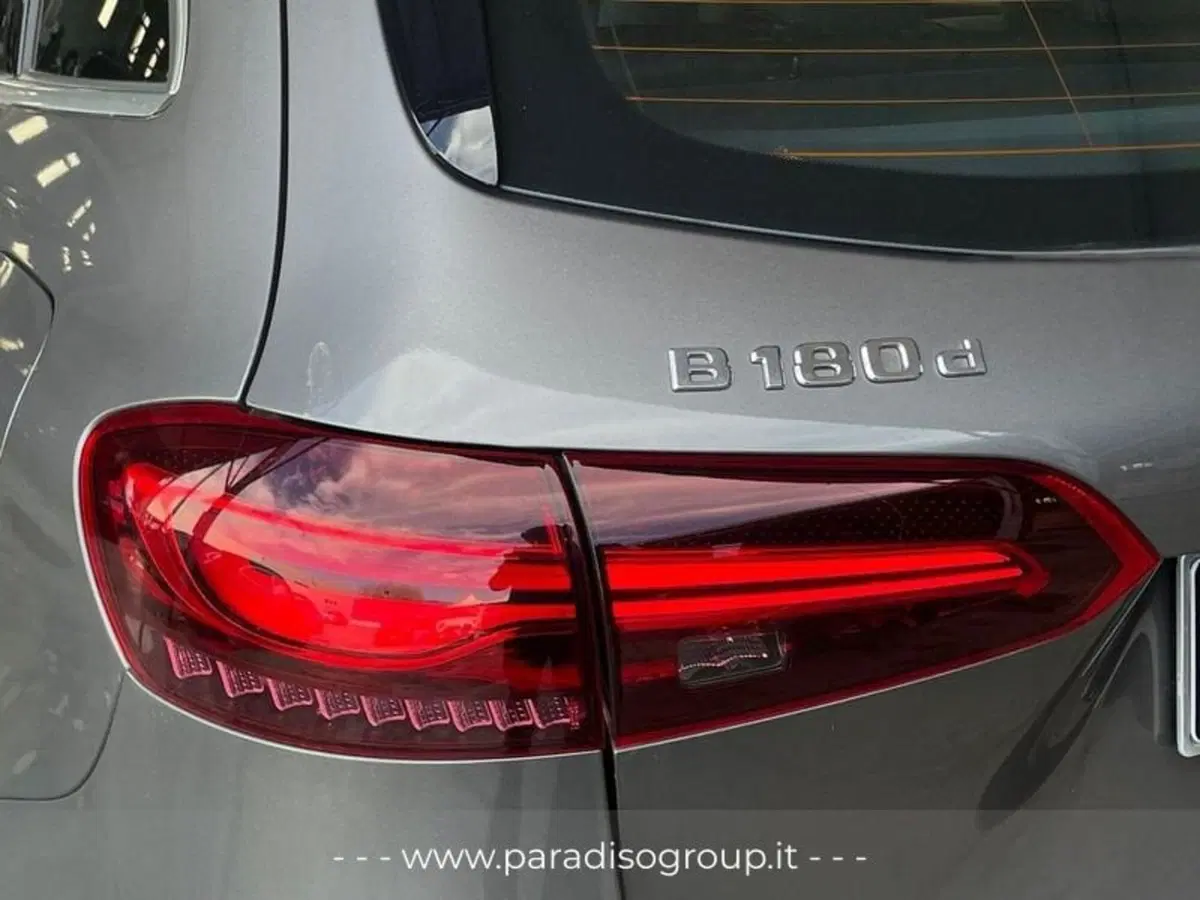 Mercedes-Benz Classe B nuova a Catanzaro (9)