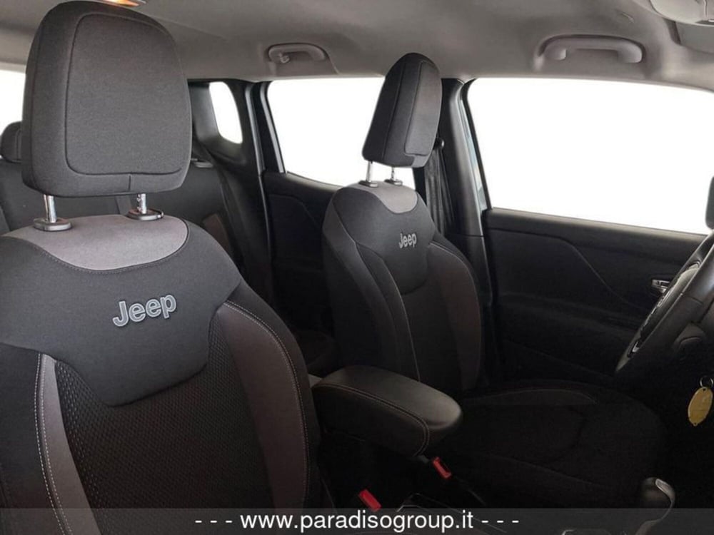Jeep Renegade nuova a Catanzaro (15)