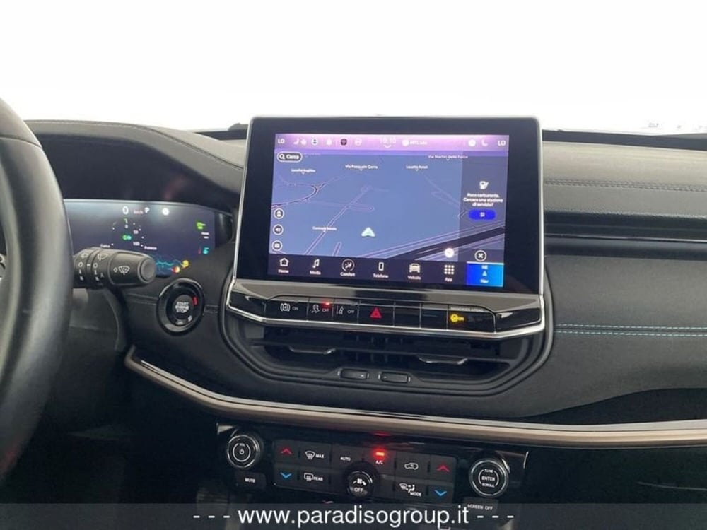 Jeep Compass nuova a Catanzaro (17)
