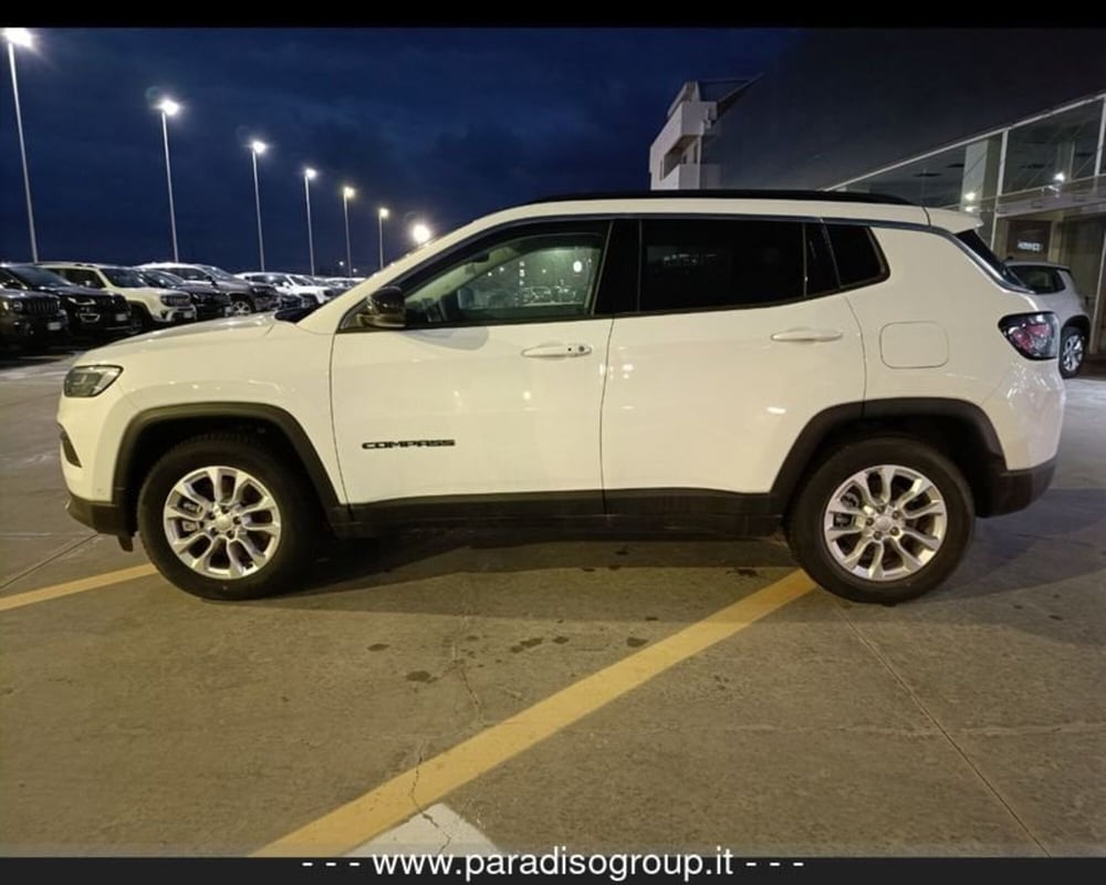 Jeep Compass nuova a Catanzaro (3)