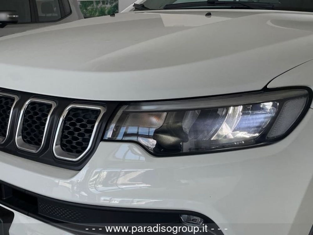 Jeep Compass nuova a Catanzaro (7)