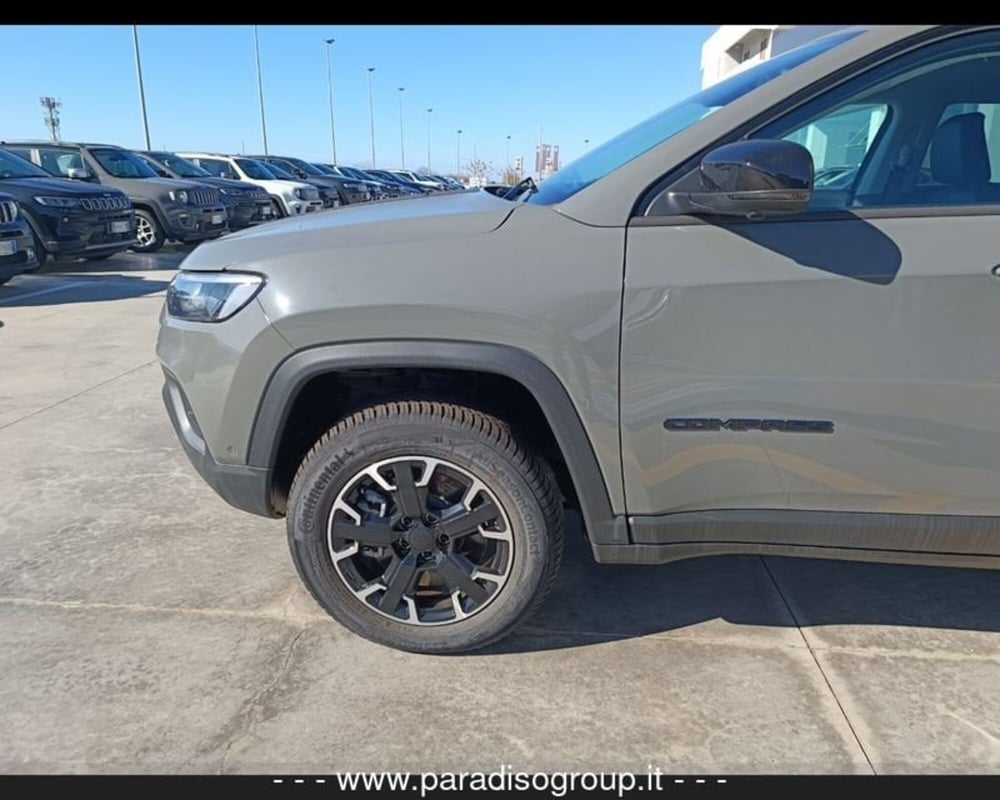 Jeep Compass nuova a Catanzaro (14)