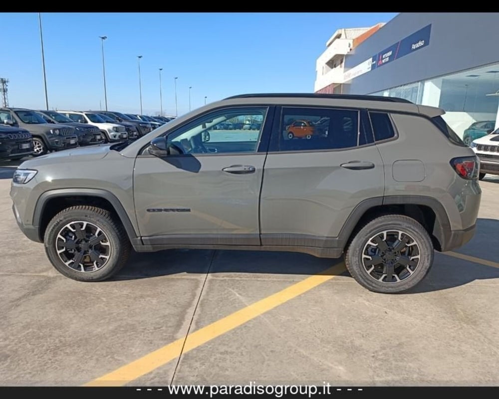 Jeep Compass nuova a Catanzaro (3)