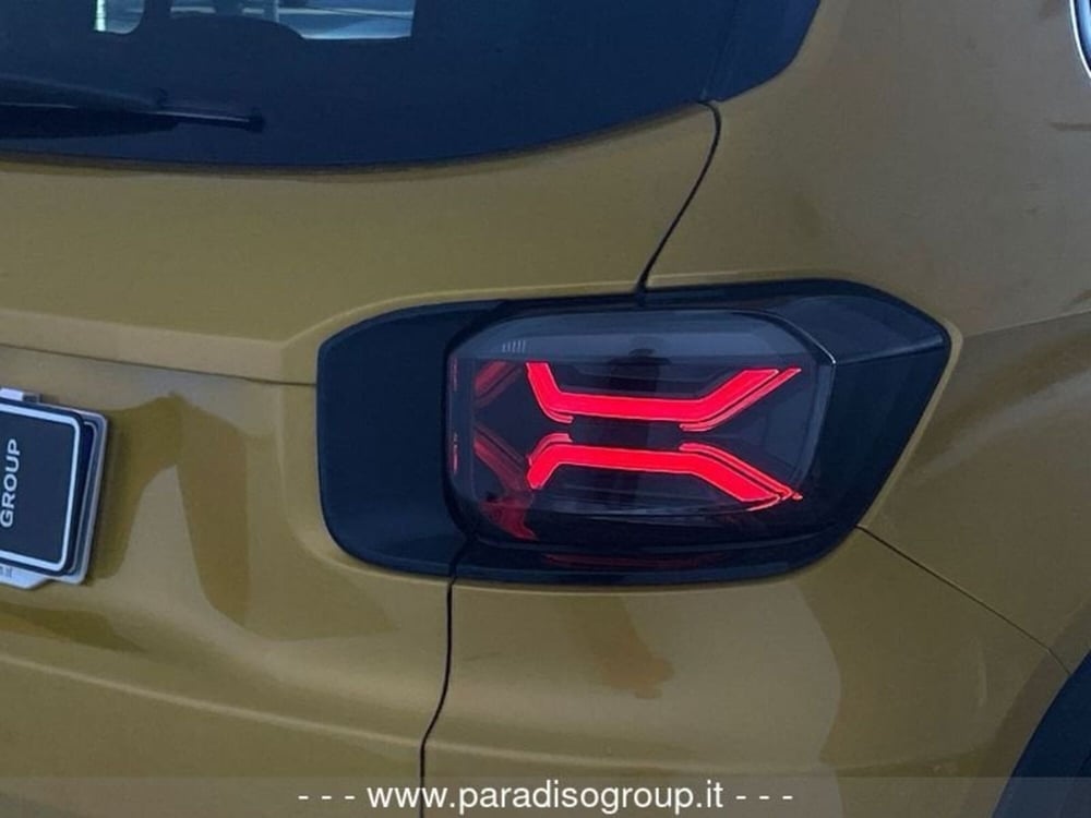 Jeep Avenger nuova a Catanzaro (9)