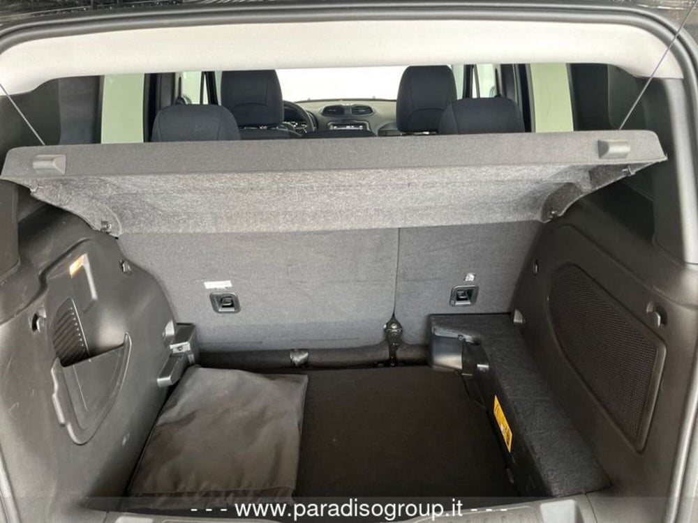 Jeep Renegade nuova a Catanzaro (10)