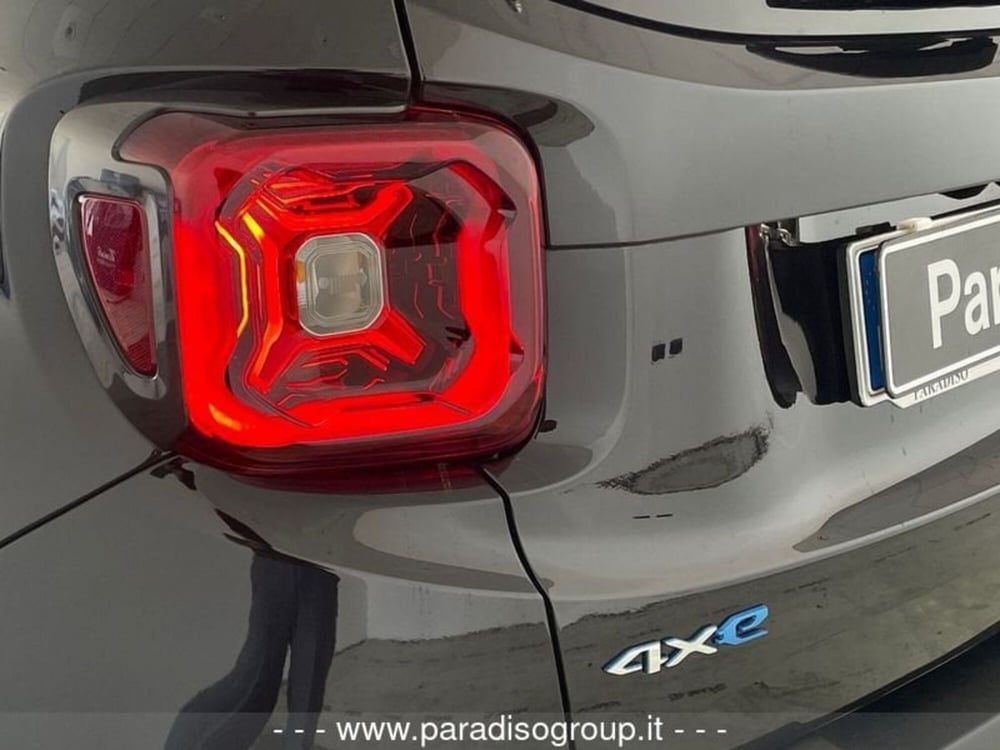 Jeep Renegade nuova a Catanzaro (8)