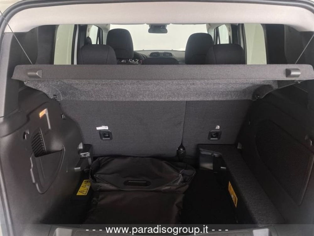 Jeep Renegade nuova a Catanzaro (11)