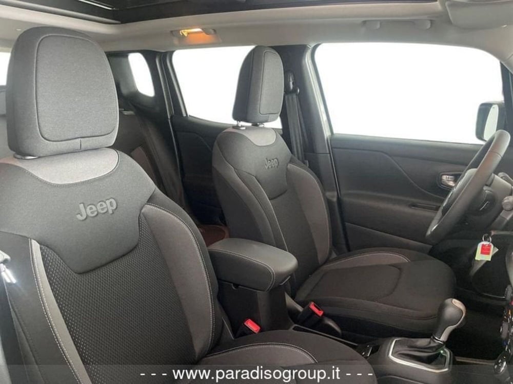 Jeep Renegade nuova a Catanzaro (14)