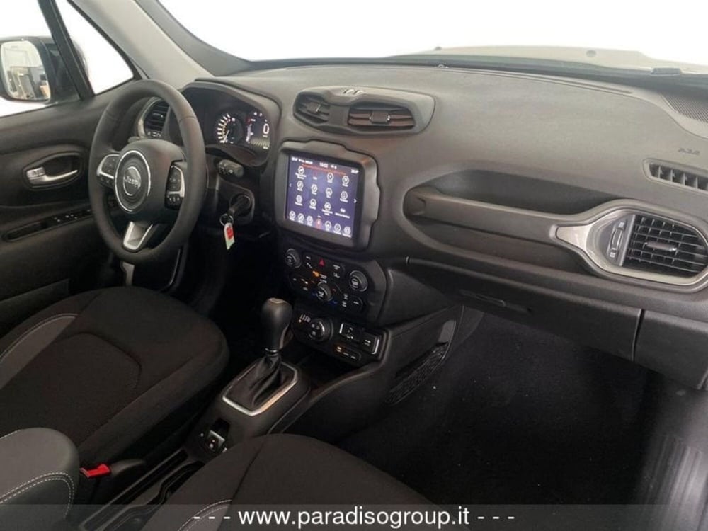 Jeep Renegade nuova a Catanzaro (19)
