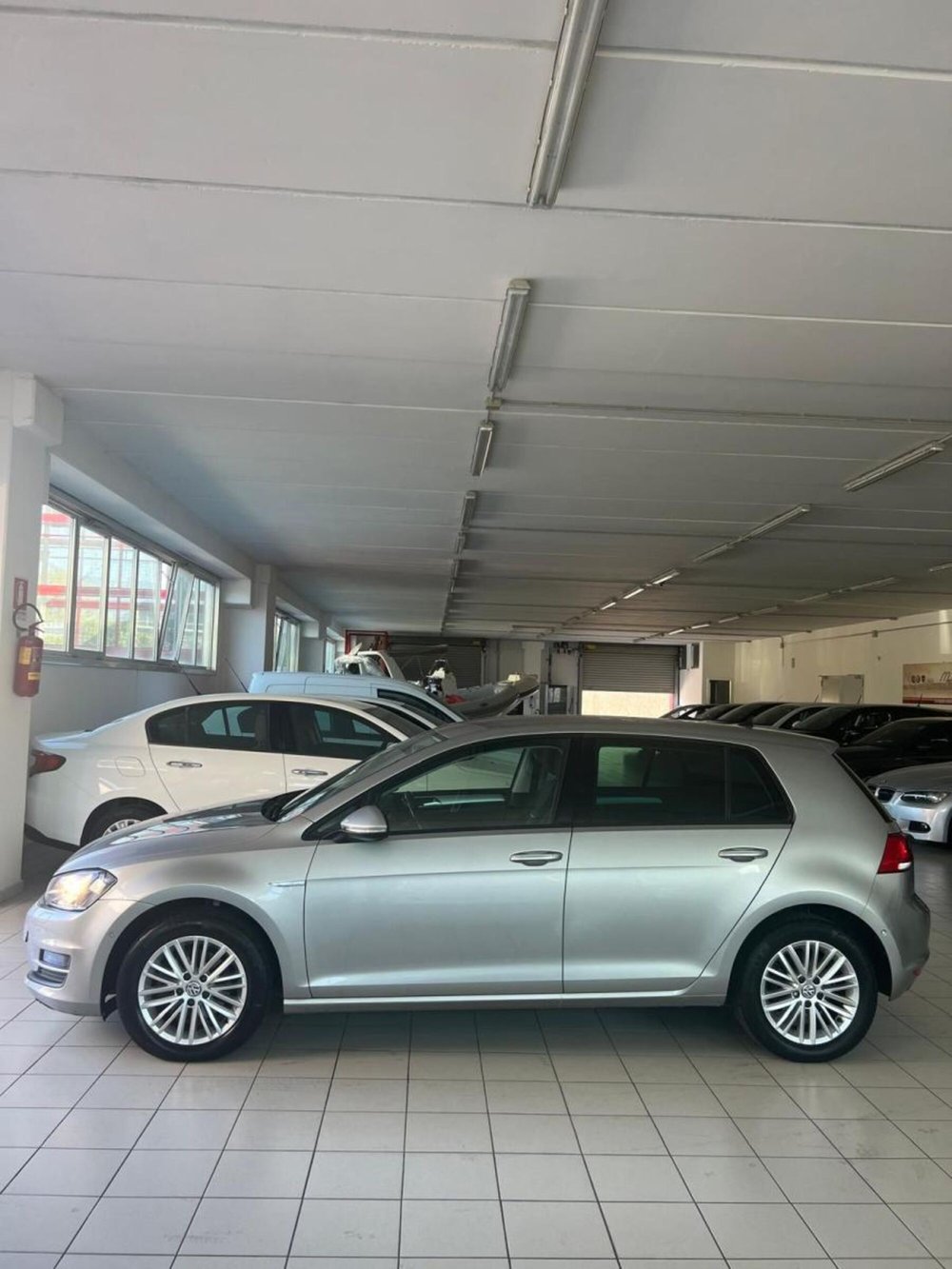 Volkswagen Golf usata a Napoli (3)