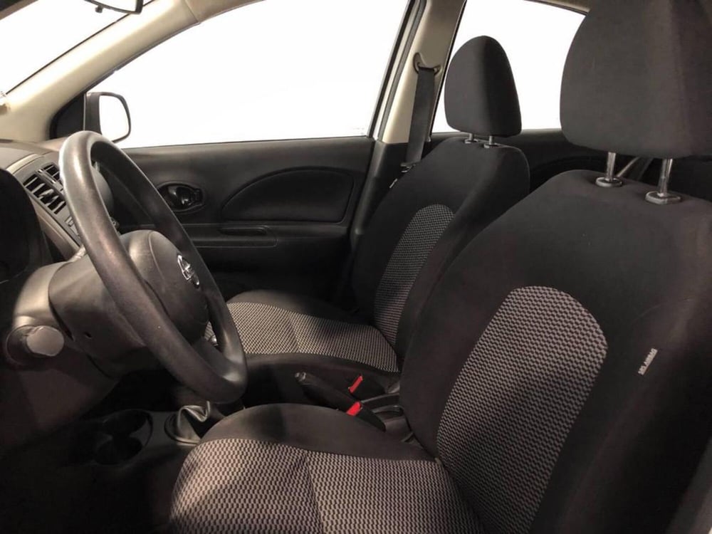Nissan Micra usata a Torino (11)
