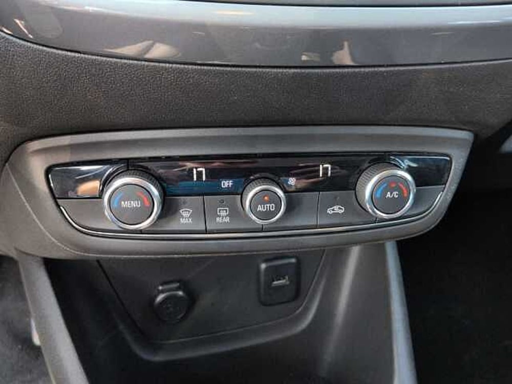 Opel Crossland usata a Treviso (19)