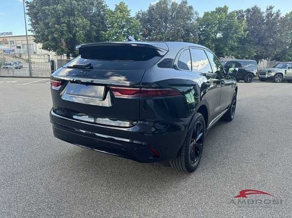 Jaguar F-Pace nuova a Viterbo (5)