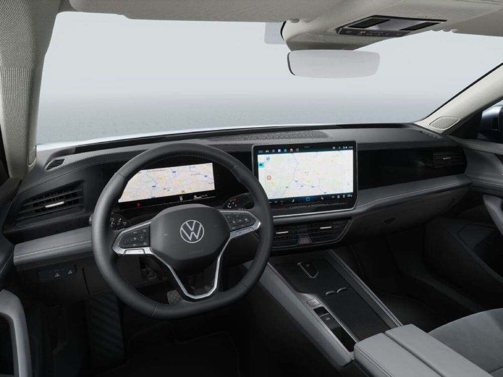 Volkswagen Passat nuova a Novara (6)