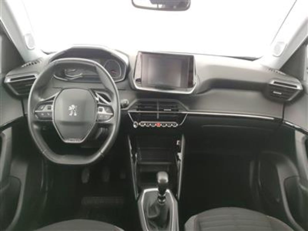 Peugeot 2008 usata a Bari (14)