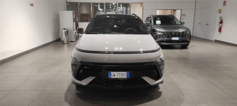 Hyundai Kona nuova a Bari (2)