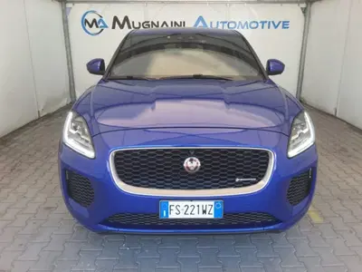 Jaguar E-Pace 2.0D 180 CV AWD aut. R-Dynamic SE del 2019 usata a Firenze
