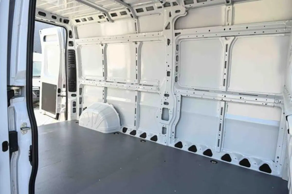 Fiat Ducato Furgone nuova a Torino (11)