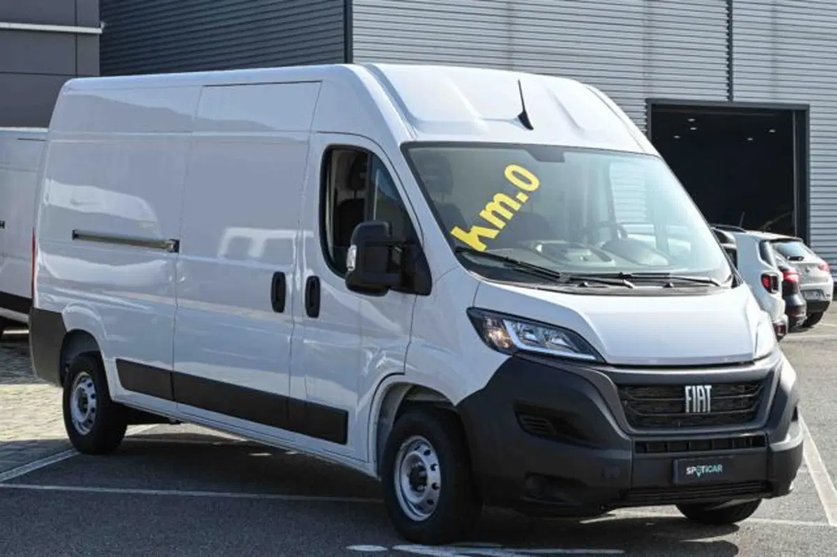 Fiat Ducato Furgone nuova a Torino (2)