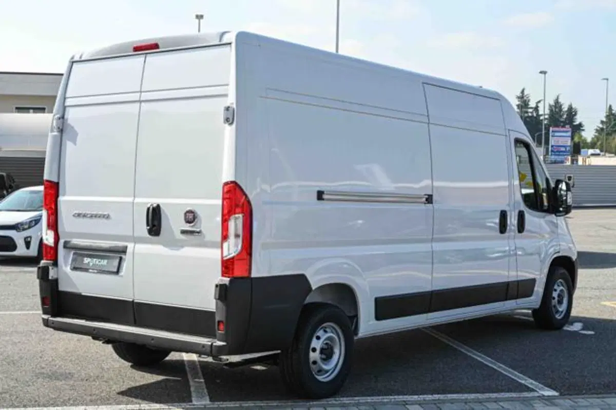 Fiat Ducato Furgone nuova a Torino (3)