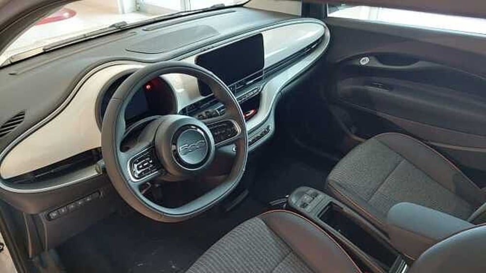 Fiat 500e usata a Ancona (10)