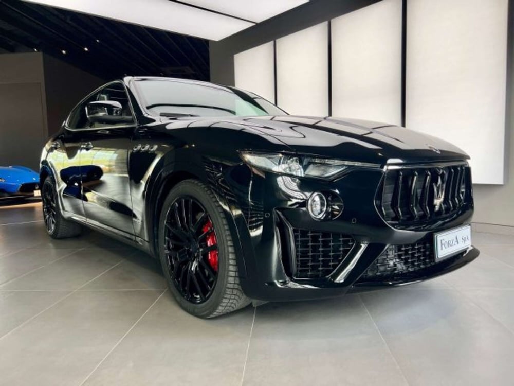 Maserati Levante usata a Torino (3)