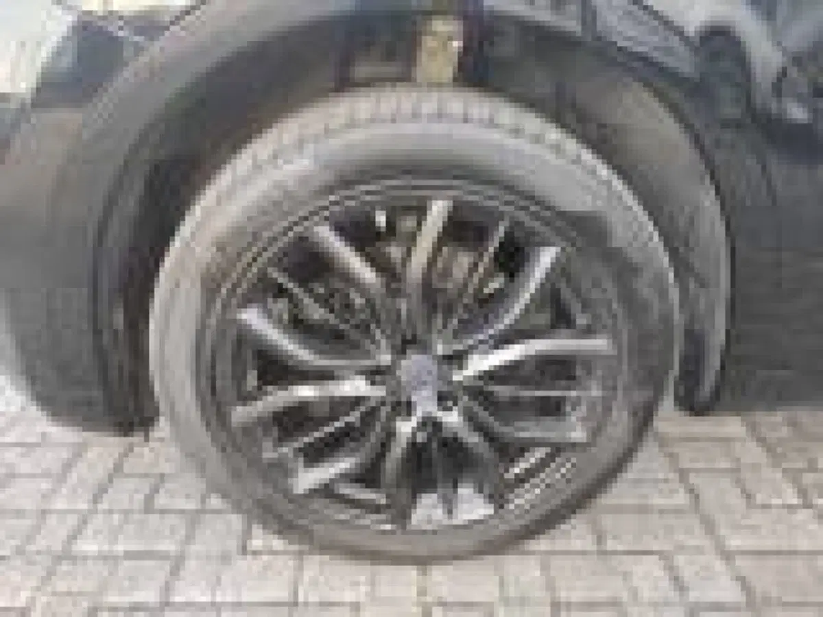 Maserati Levante usata a Frosinone (19)
