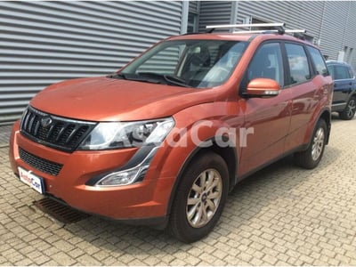 Mahindra XUV500 XUV500 2.2 16V AWD W8  del 2018 usata a Paruzzaro