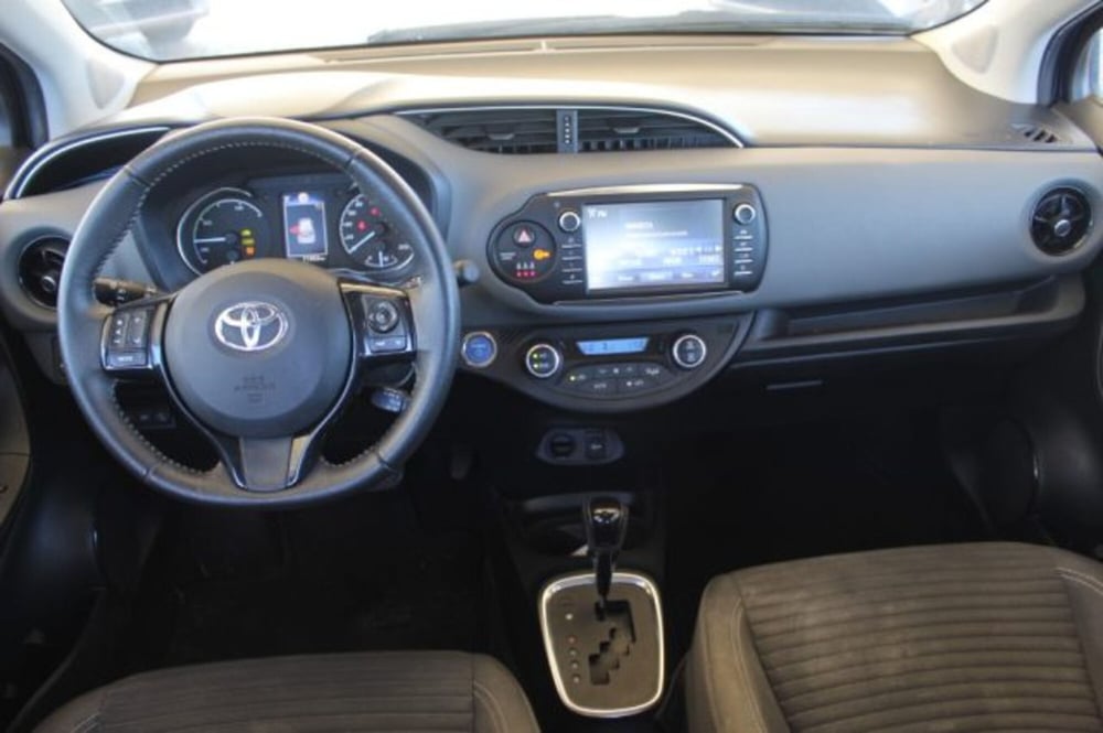 Toyota Yaris usata a Roma (8)