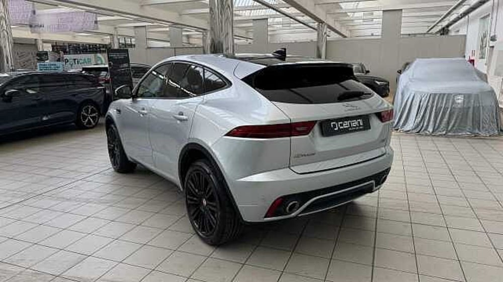 Jaguar E-Pace usata a Milano (3)