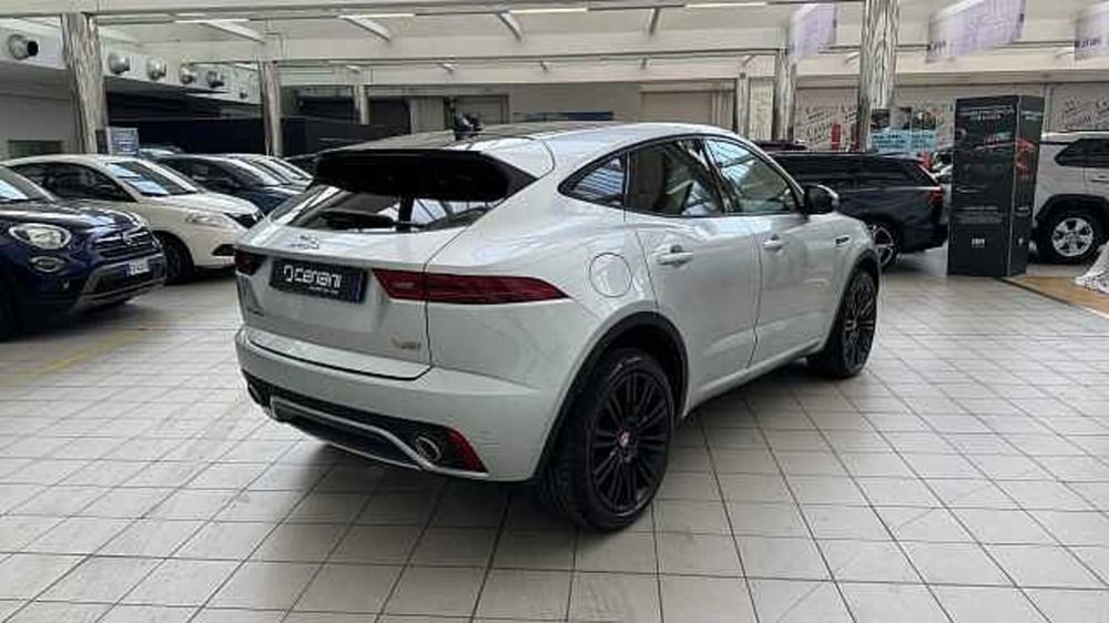 Jaguar E-Pace usata a Milano (5)