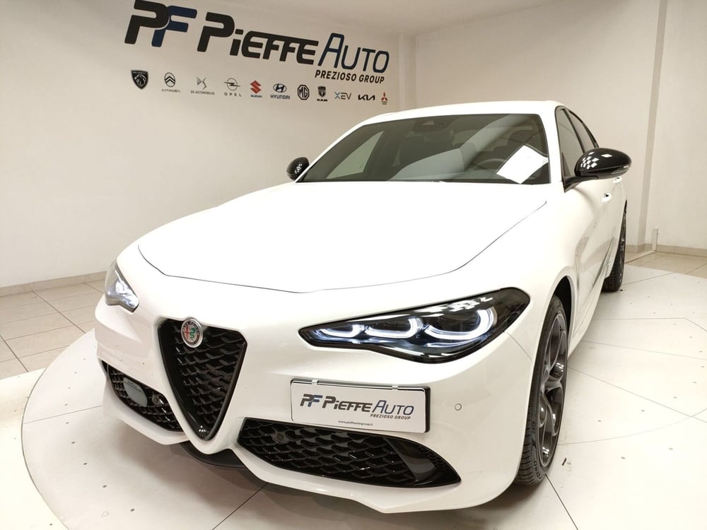 Alfa Romeo Giulia usata a Teramo (9)