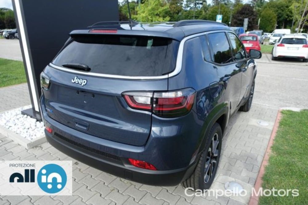 Jeep Compass nuova a Venezia (4)