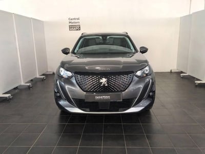 Peugeot 2008 PureTech 130 S&amp;S Allure Navi Pack del 2021 usata a Torino