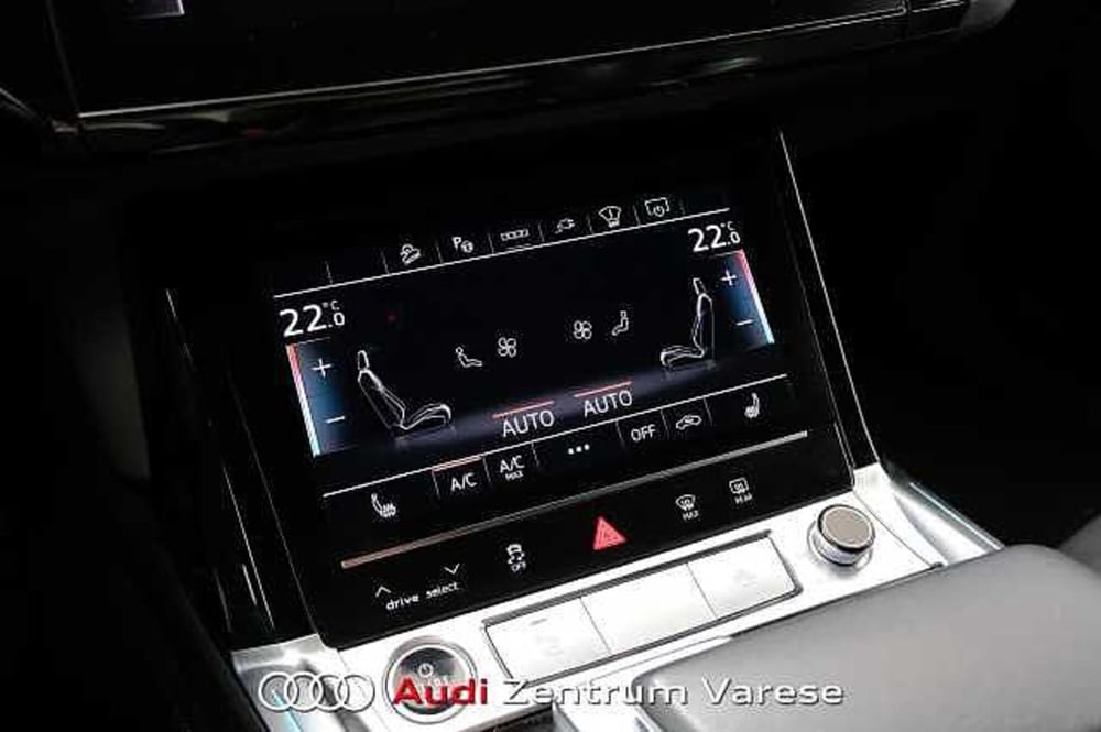 Audi Q8 Sportback usata a Varese (14)