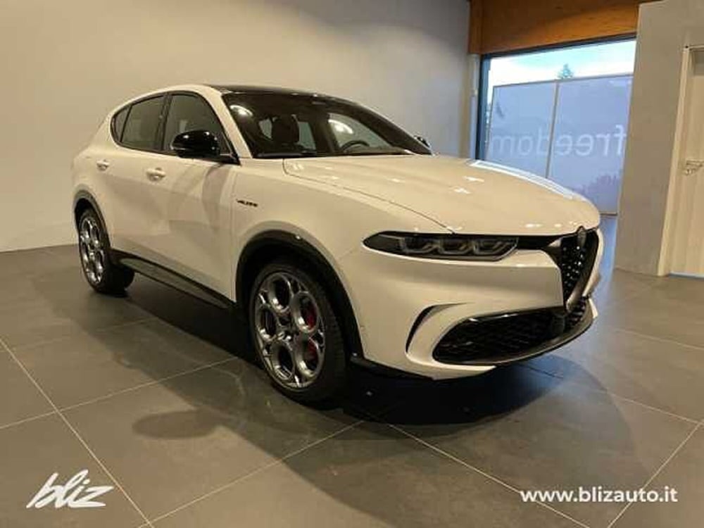 Alfa Romeo Tonale nuova a Udine (6)