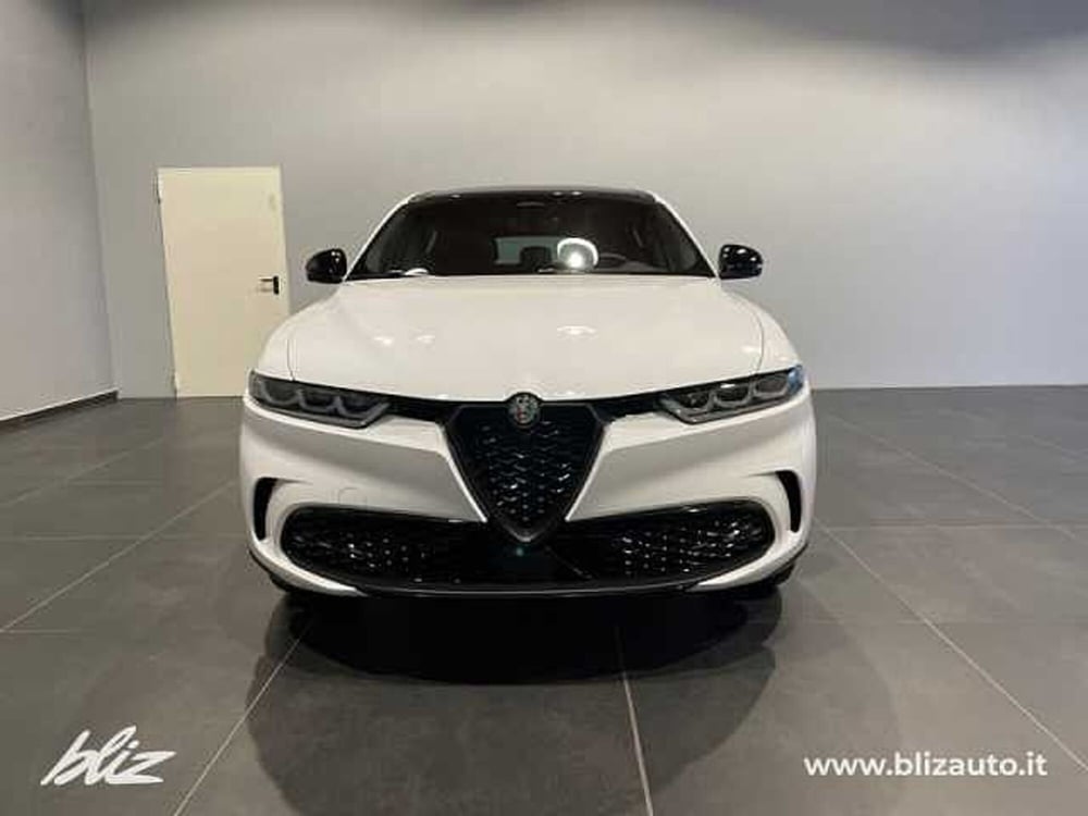 Alfa Romeo Tonale nuova a Udine (7)