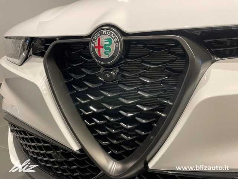 Alfa Romeo Tonale nuova a Udine (8)