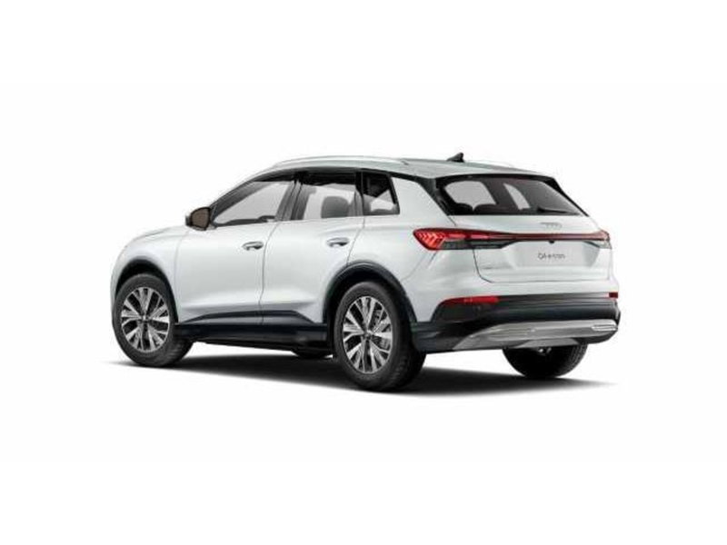 Audi Q4 usata a Avellino (4)