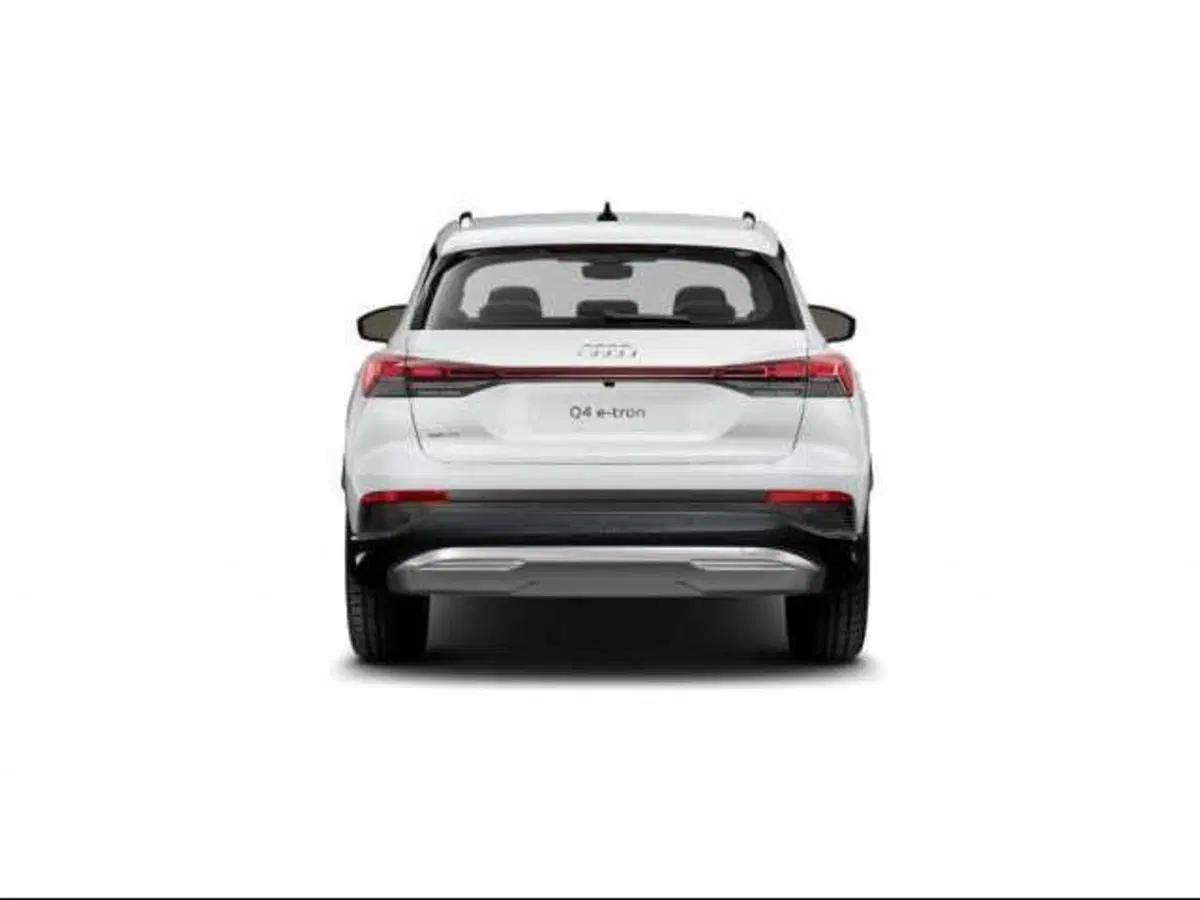 Audi Q4 usata a Avellino (5)