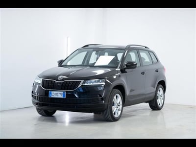 Skoda Karoq 2.0 TDI EVO SCR 115 CV DSG Executive  del 2021 usata a Torino