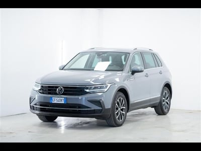 Volkswagen Tiguan 2.0 tdi Life 150cv dsg del 2021 usata a Torino