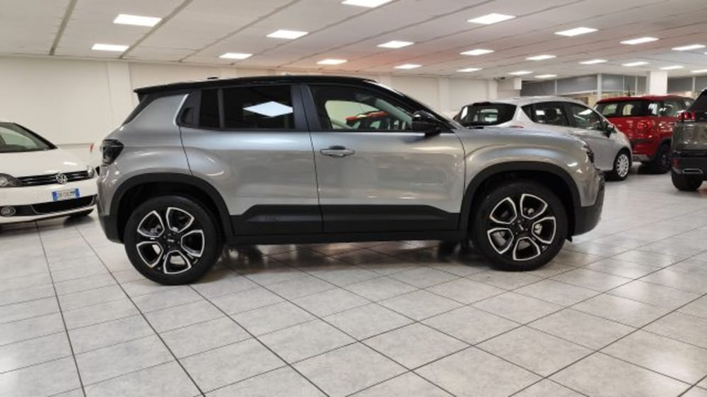 Jeep Avenger nuova a Torino (4)