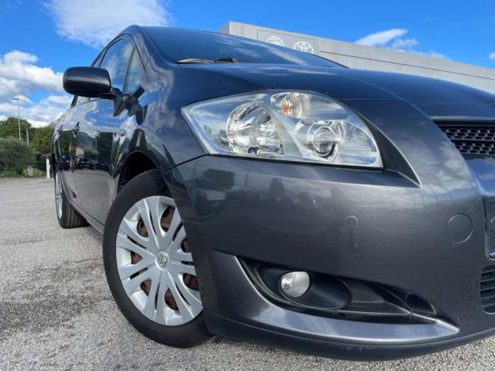 Toyota Auris usata a Pordenone (5)