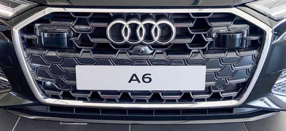 Audi A6 nuova a Novara (9)