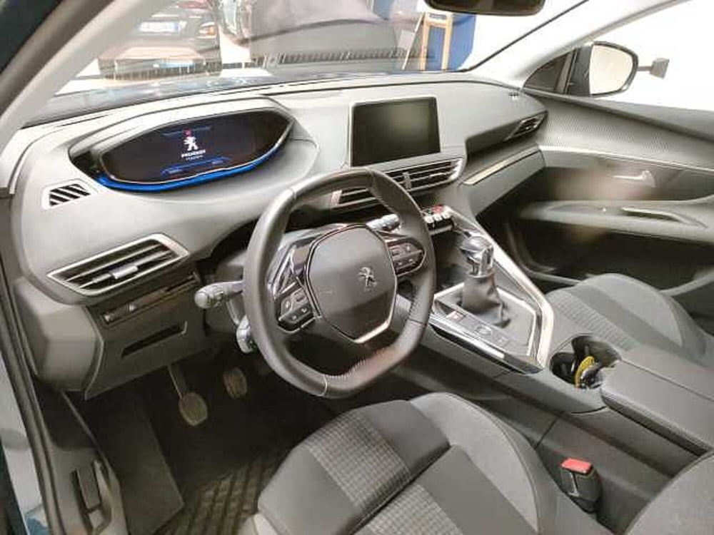 Peugeot 3008 usata a Teramo (11)